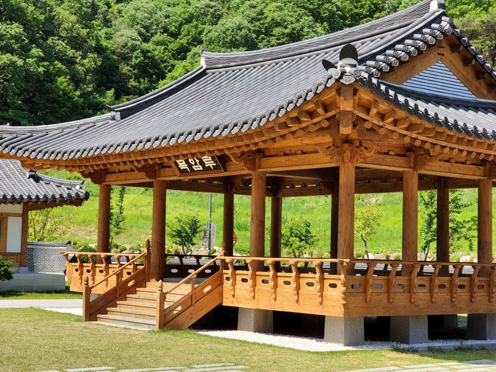 김천 사명대사공원 묵암루