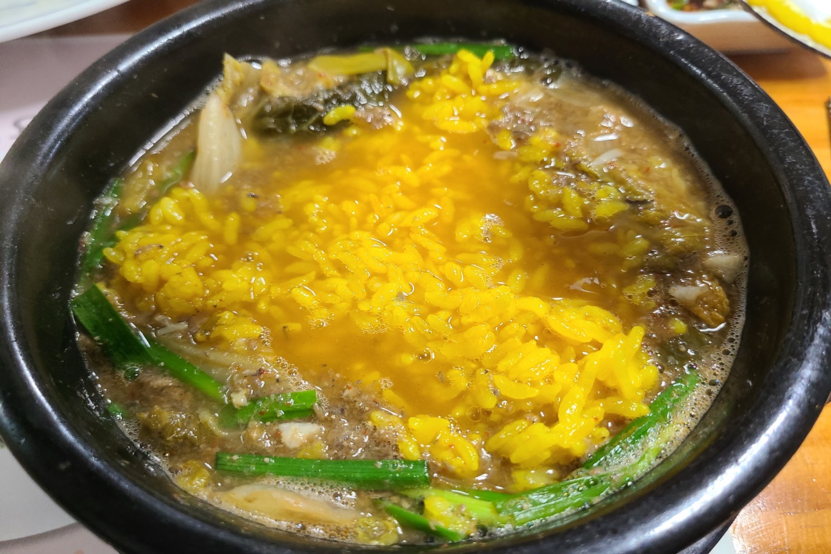 안동 경상도추어탕 강황밥